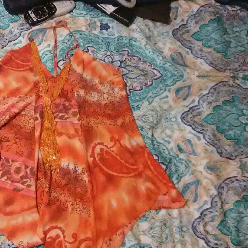 Orange top